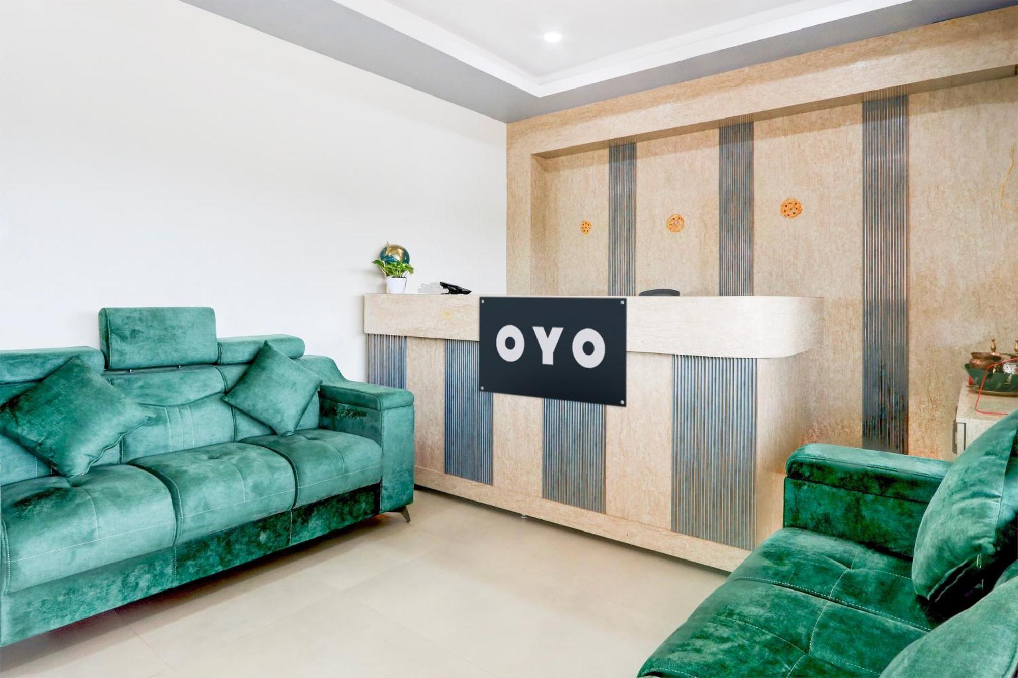 Hotel O Pr Grand Khammam Kültér fotó