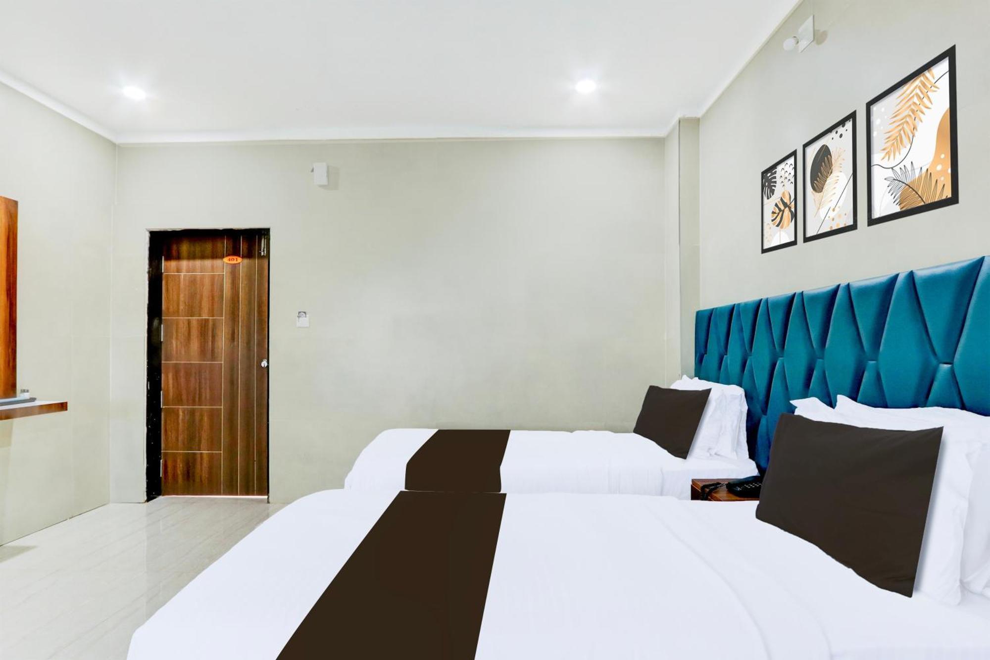 Hotel O Pr Grand Khammam Kültér fotó