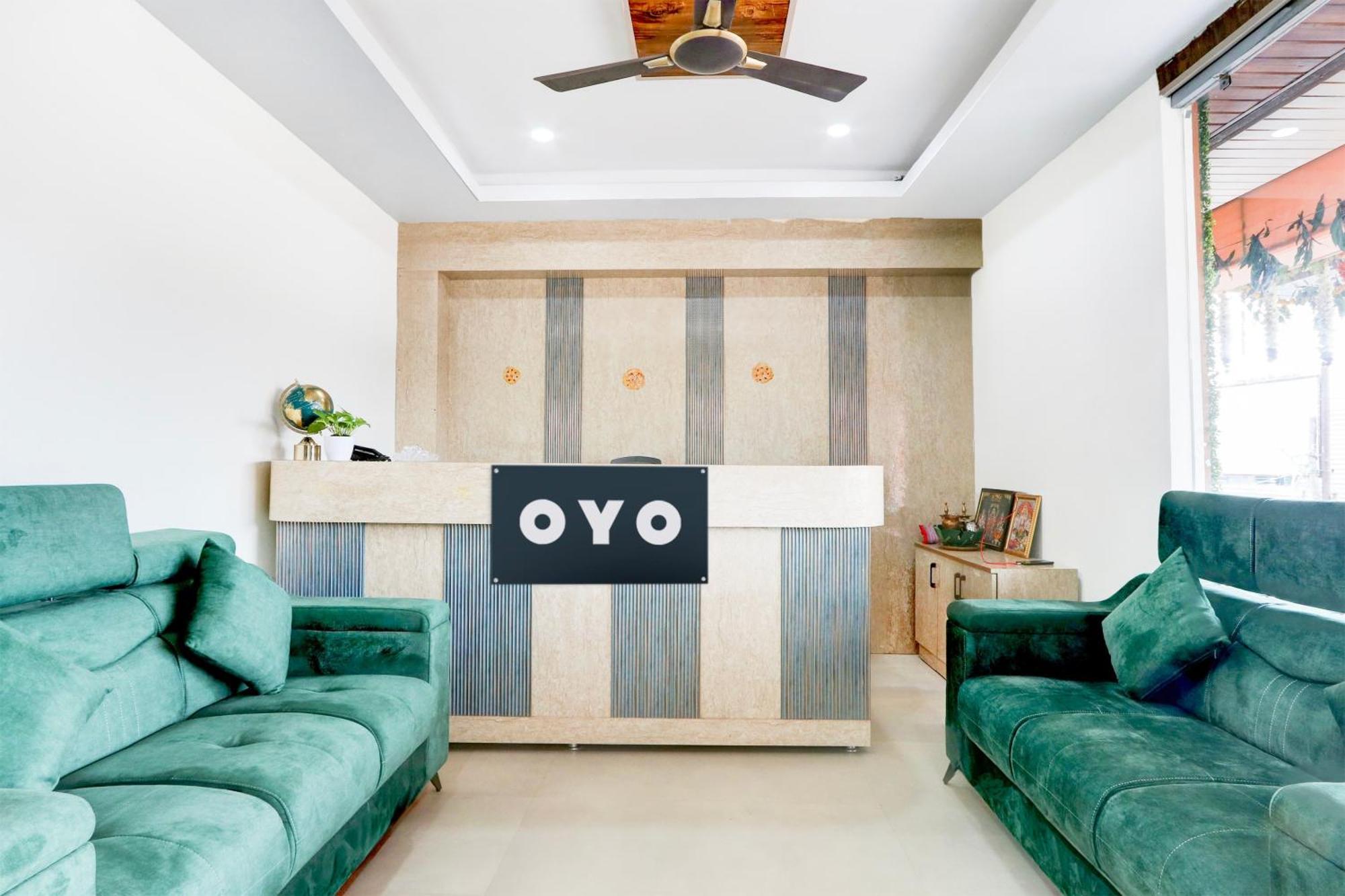 Hotel O Pr Grand Khammam Kültér fotó